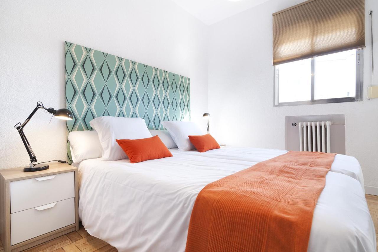 Appartamento Apartamento Plaza Mayor Terrace En Madrid Esterno foto